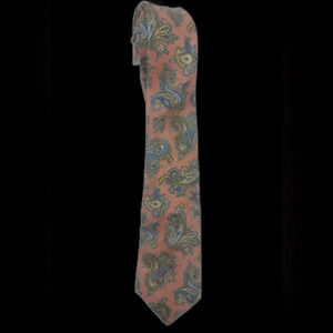 Wentworth Men’s VINTAGE Pink Paisley SILK Tie